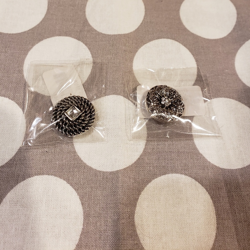 2 Magnolia & Vine Original Snaps